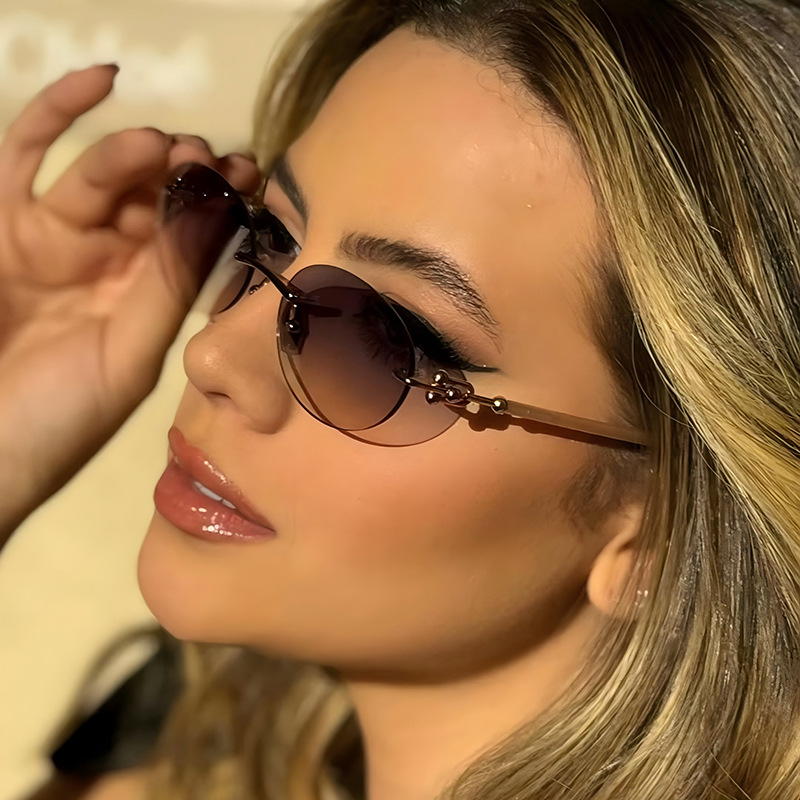 新しいメタルフレームレスオーバル女性サングラス高級ブランドデ - Luxury Zone のレビューと価格